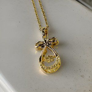 Gold 1.8 ct Goodie Bag with Round Cut Zircon Floater Pendant Necklace